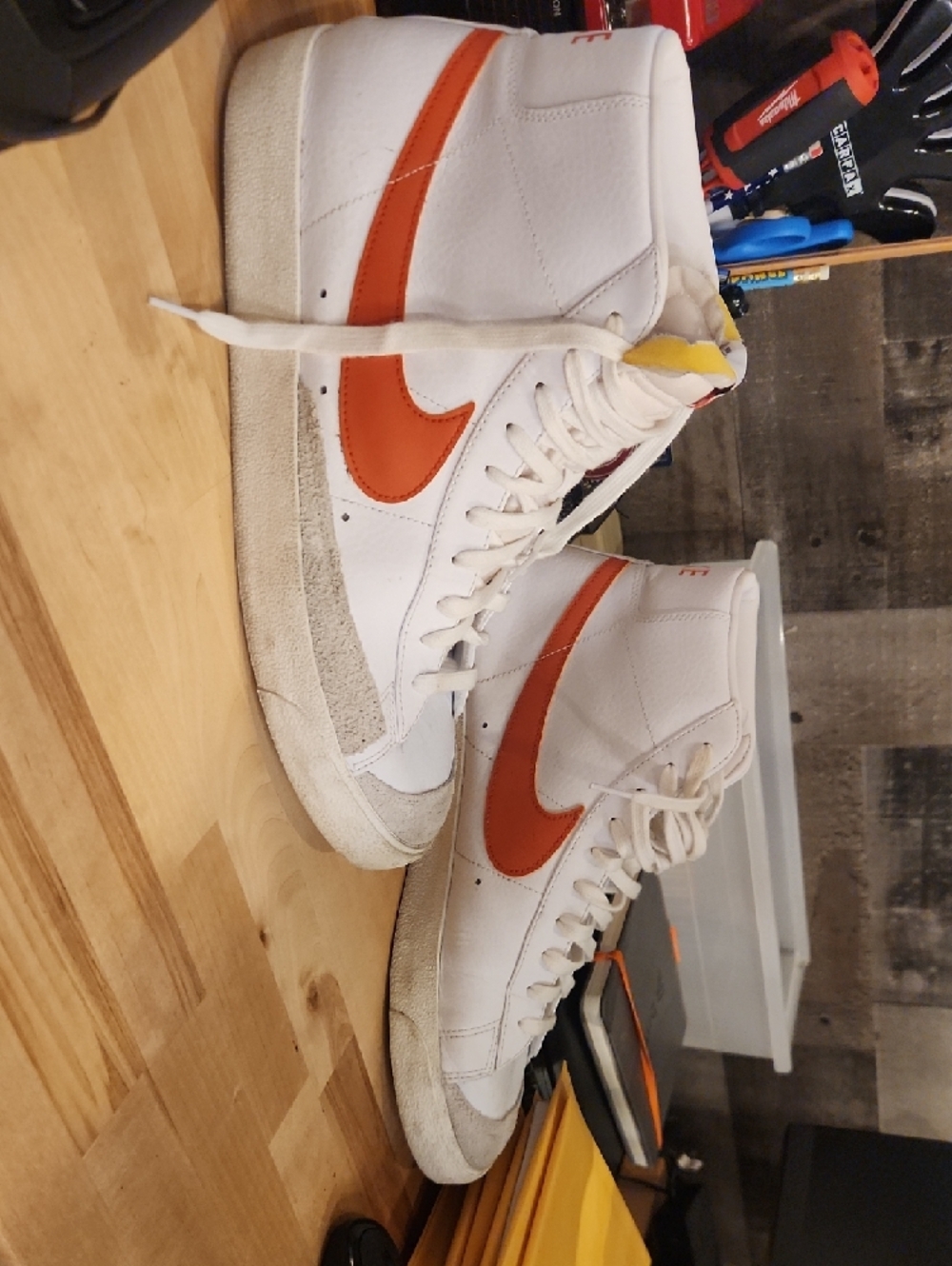 Nike White and Orange Hitops - Picture 5 of 8